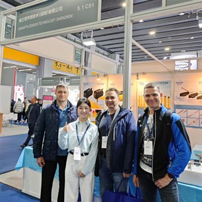 Buíochas ó chroí le custaiméirí ó gach cearn den domhan as cuairt a thabhairt...